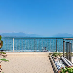 residenza-miralago-ii-by-wonderful-italy.it-lombardy.com/